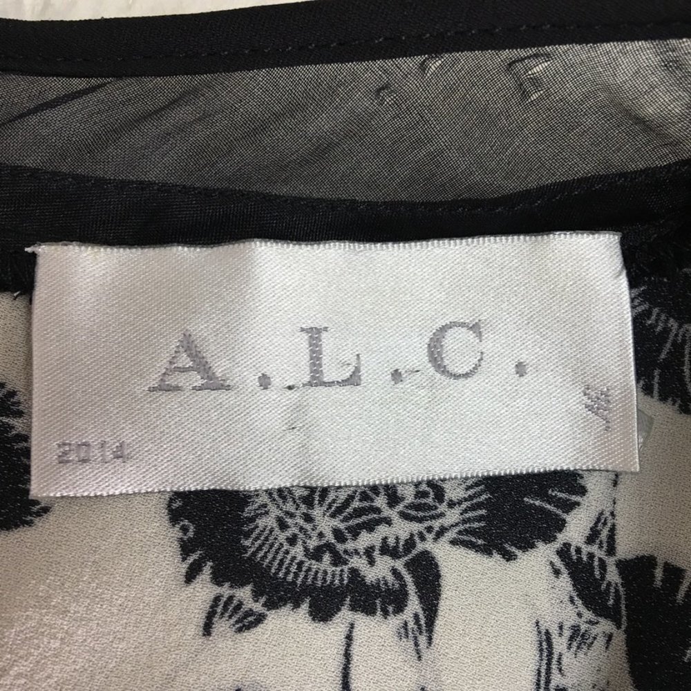 A.L.C. Women's Black White Floral Short Sleeve 100% Silk Crew Blouse Size Large - Picture 12 of 14